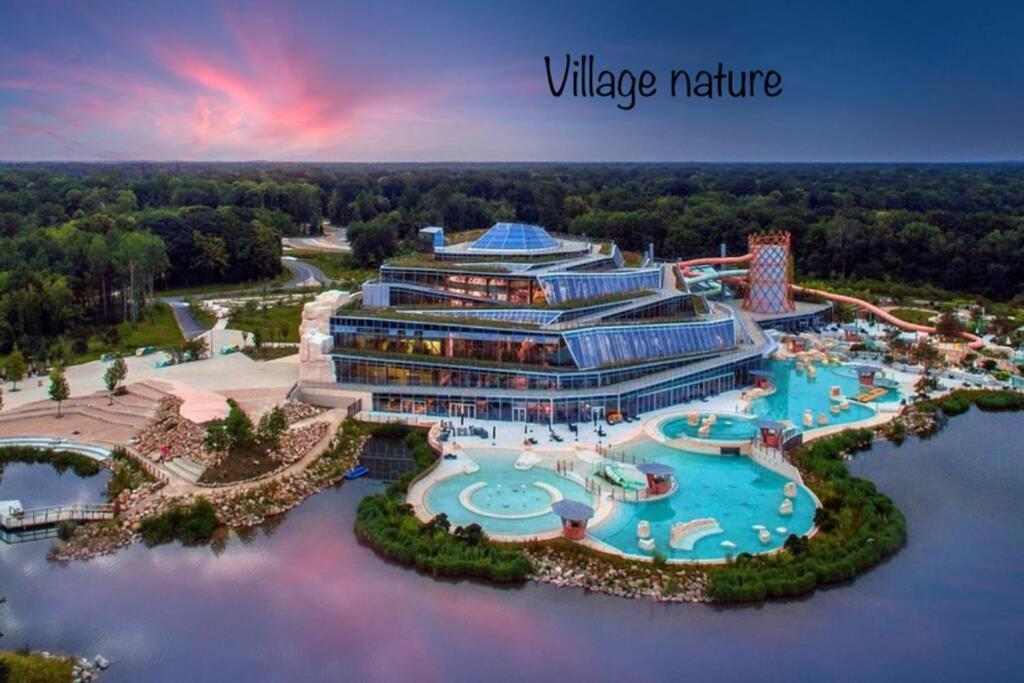 Studio 2 Adultes 2 Enfants Parcs Disneyland Paris มองต์เตฮวา ภายนอก รูปภาพ