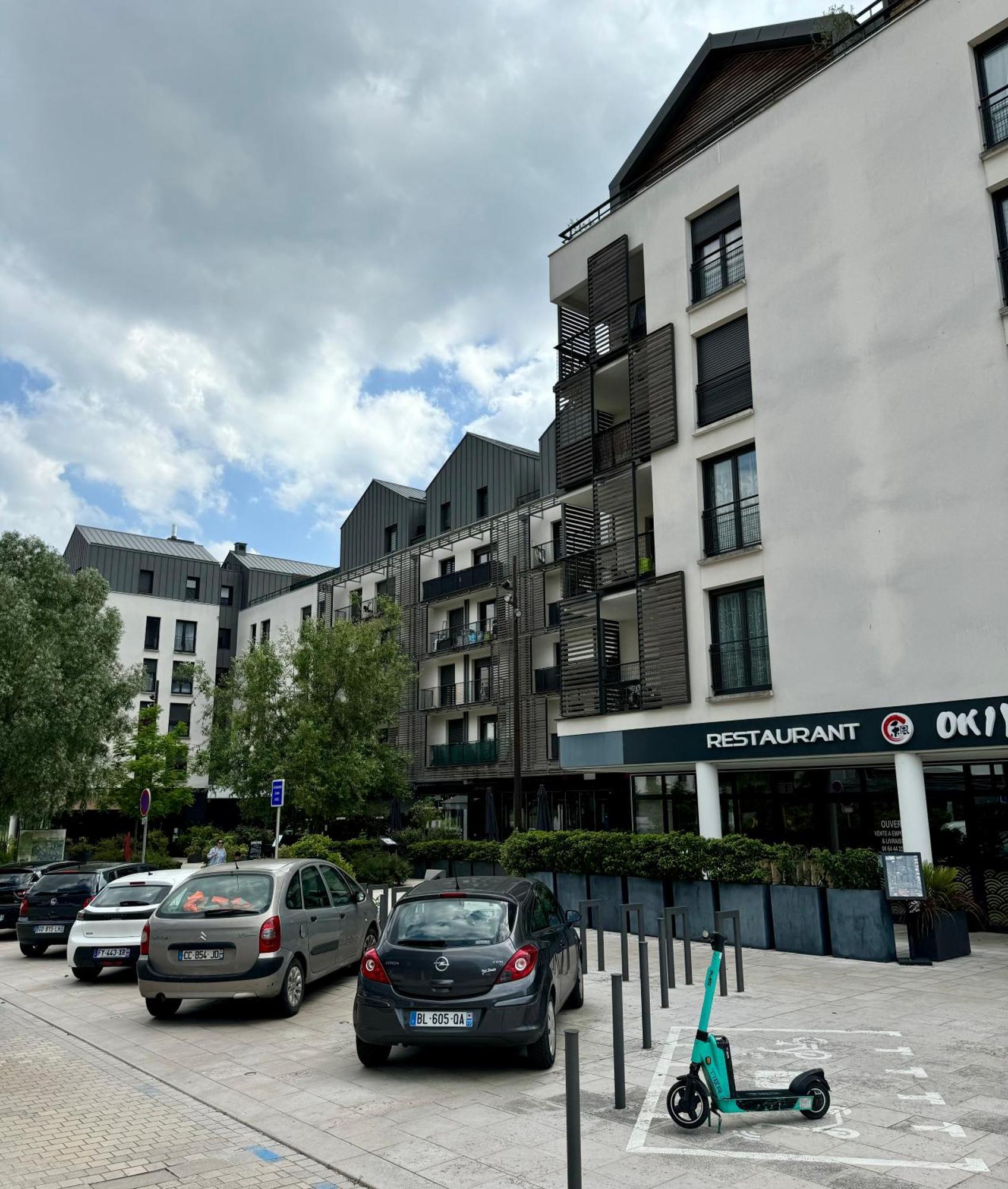 Studio 2 Adultes 2 Enfants Parcs Disneyland Paris มองต์เตฮวา ภายนอก รูปภาพ